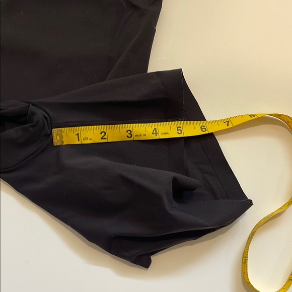 Assets by Spanx Red Hot Label Black Seamless Shapewear Bodysuit - Picture 5 of 10